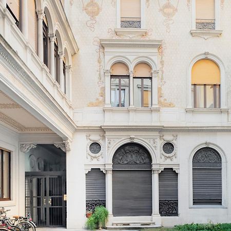 Апартаменти Easylife - Accogliente Monolocale In Via Torino, Posizione Perfetta Per Scoprire La Citta Мілан Екстер'єр фото